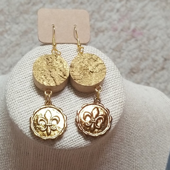 Hand Crafted Jewelry - 5/$25🌴Handmade Cork Gold Fleur Delis Earrings